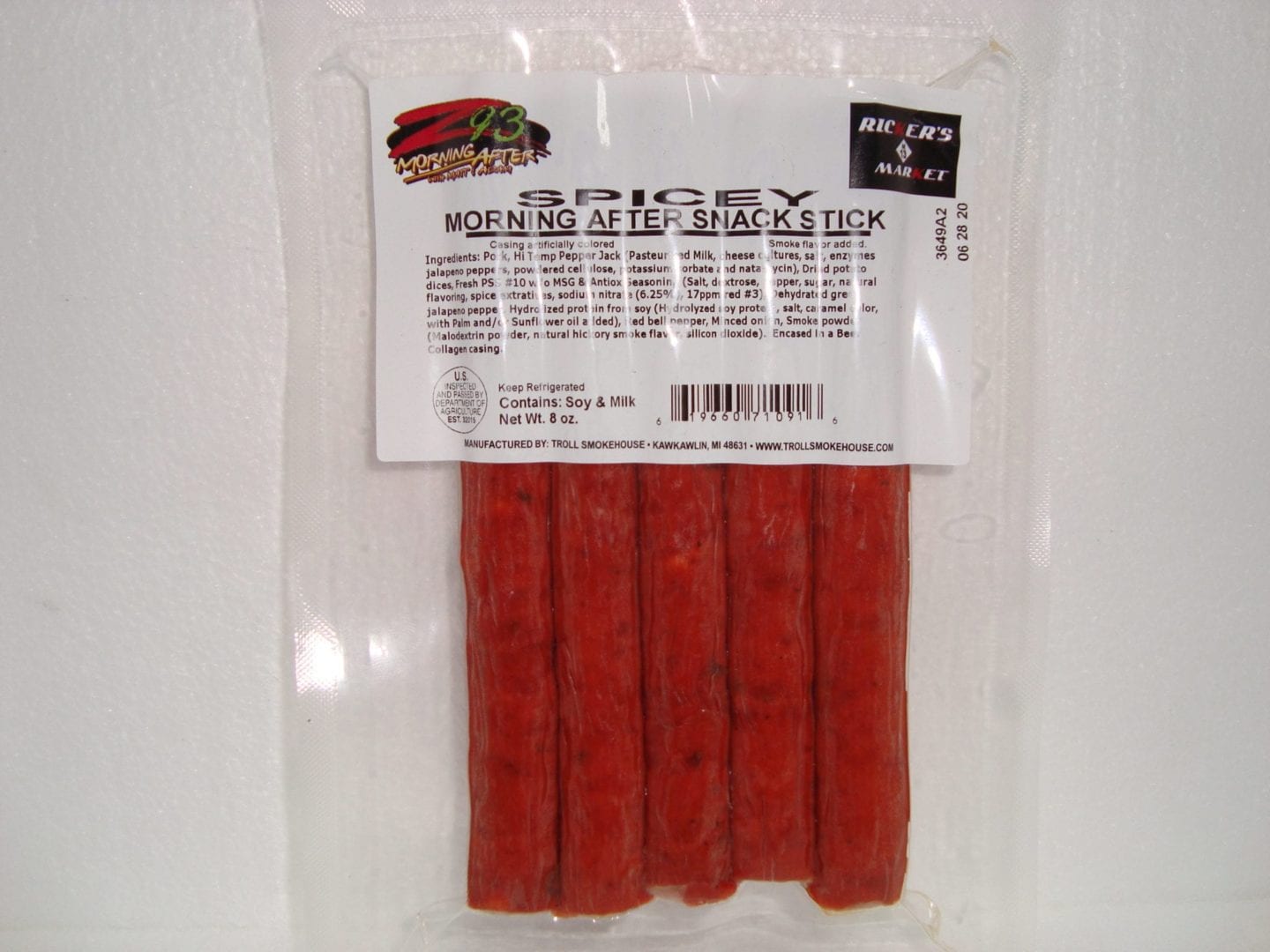 Z93 Morning After Spicy Snack Stick 8 oz | Hardwood Smoked – Troll